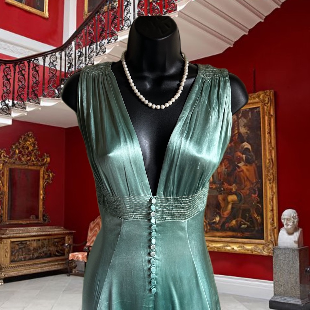 Vintage 60s/70s Mint Green Satin Full Length Evening Gown Size Small